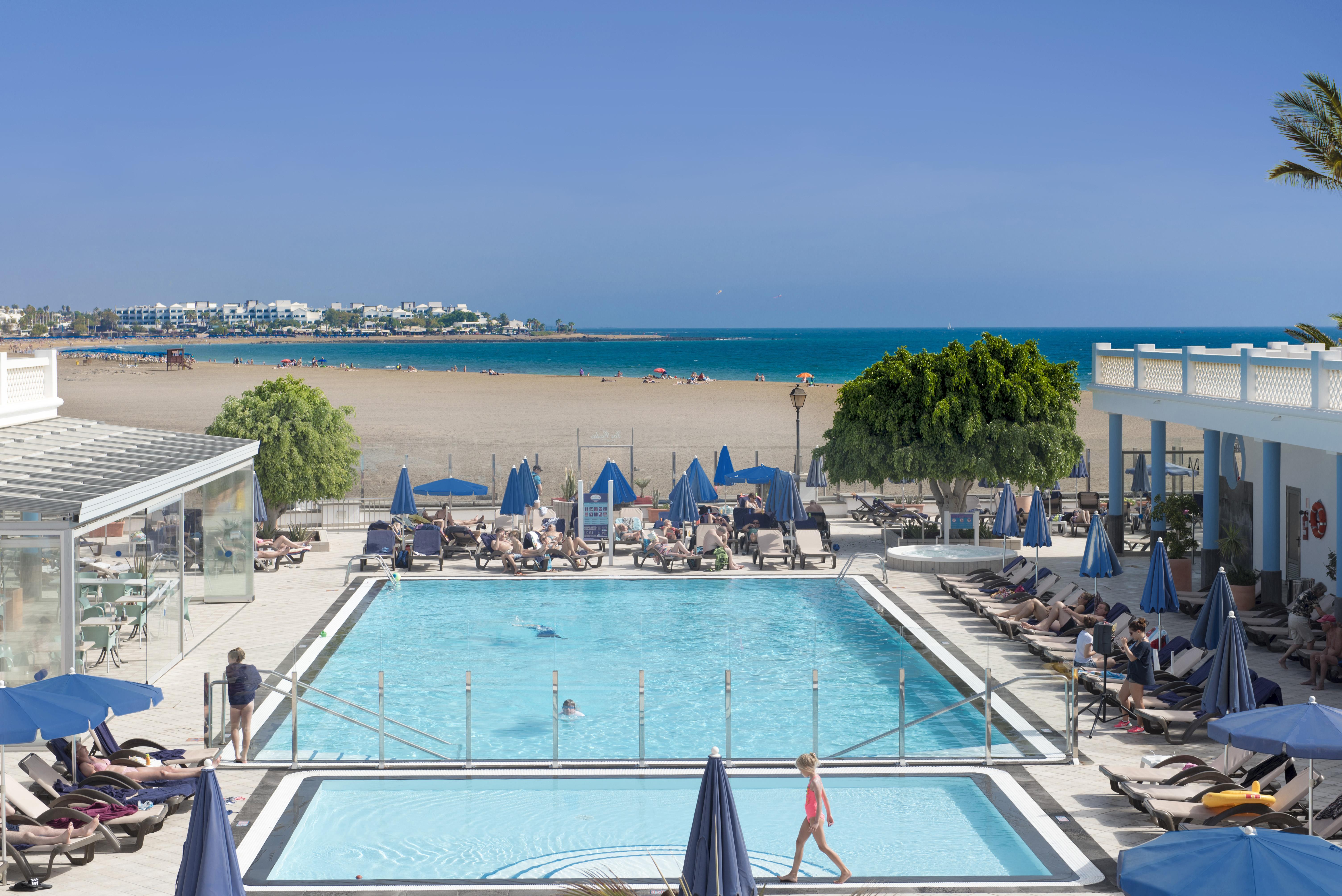 Hotel Las Costas Пуерто дел Кармен Екстериор снимка