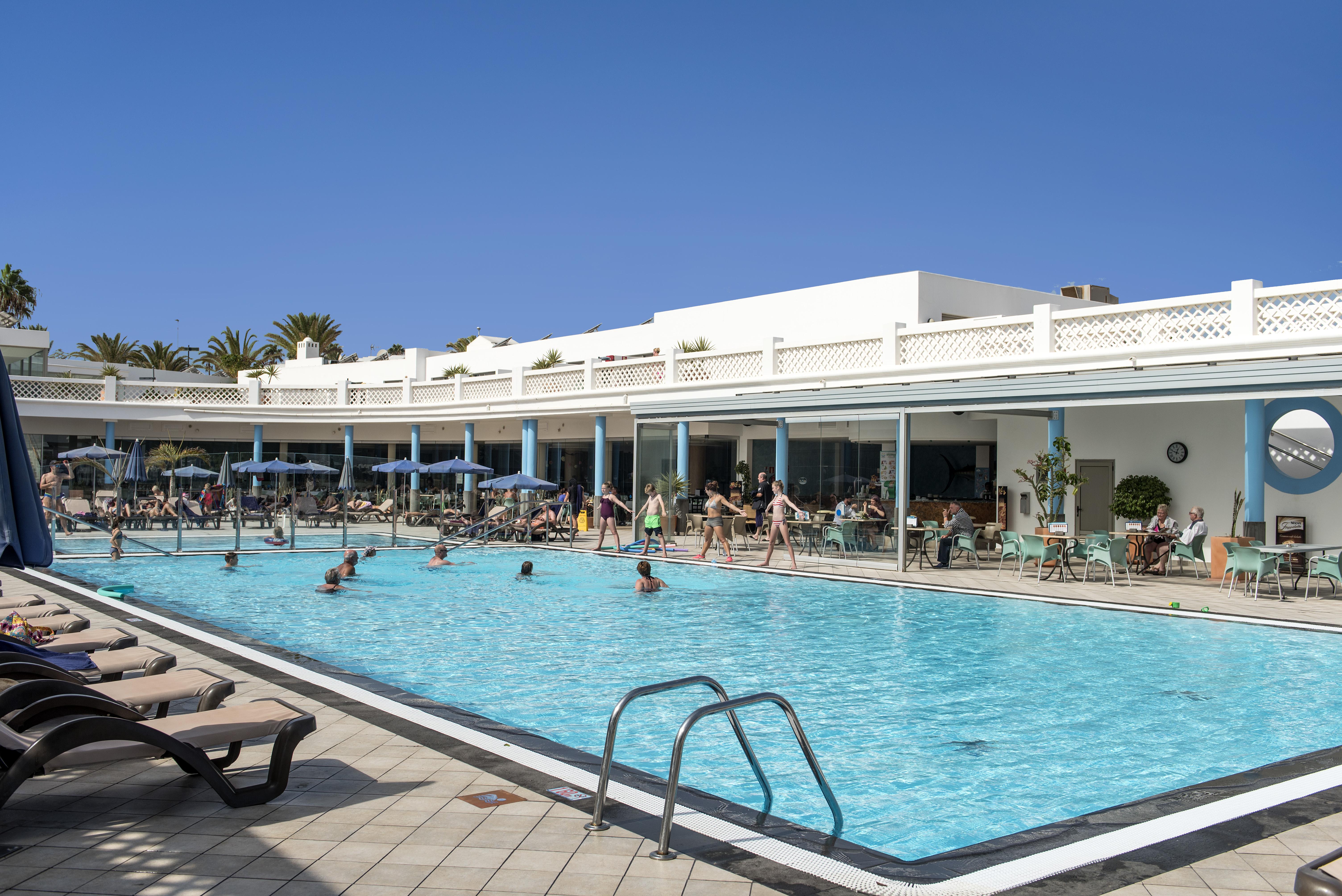 Hotel Las Costas Пуерто дел Кармен Екстериор снимка