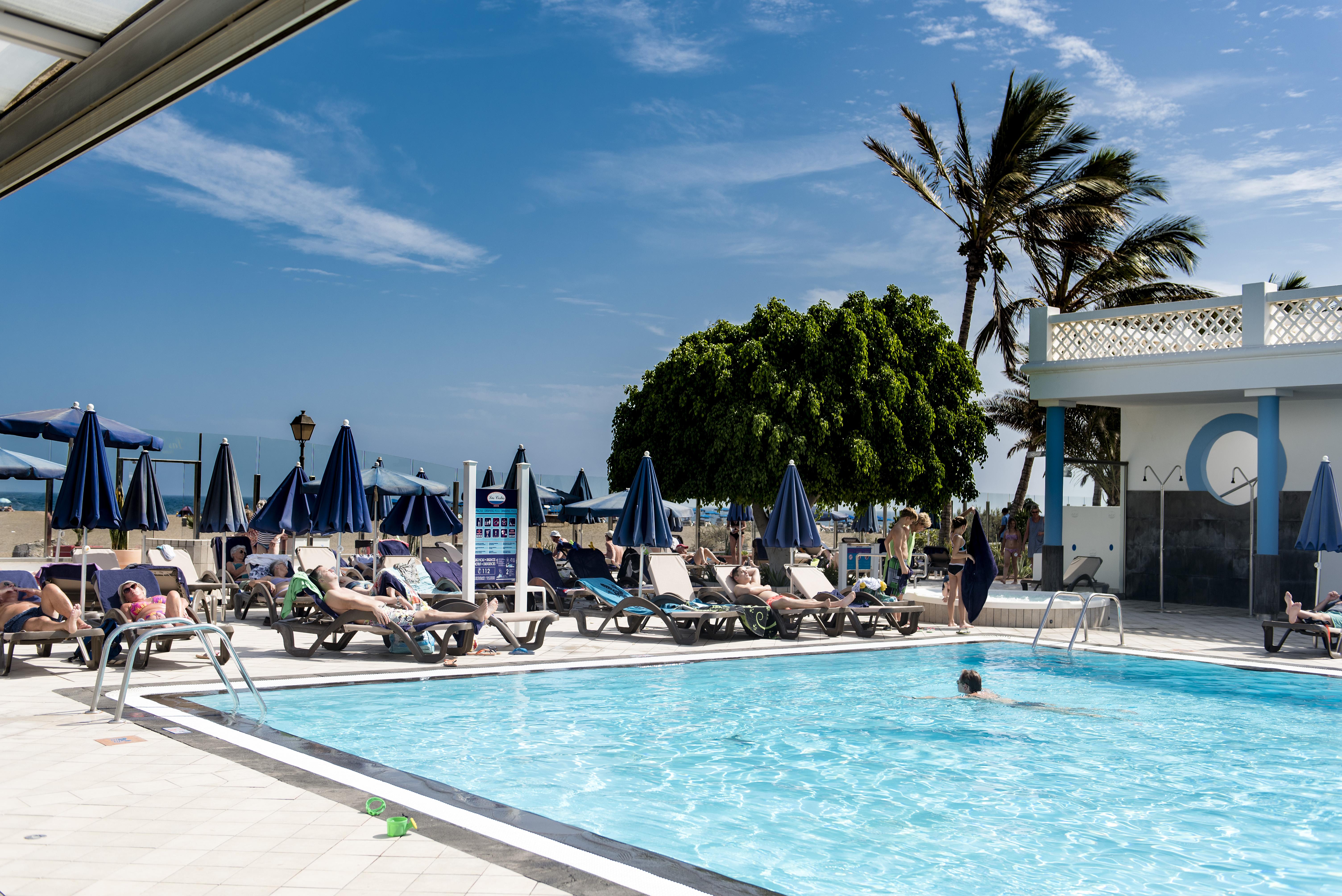 Hotel Las Costas Пуерто дел Кармен Екстериор снимка