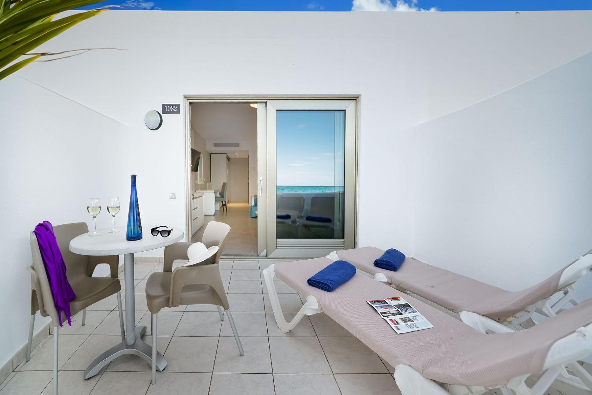 Hotel Las Costas Пуерто дел Кармен Екстериор снимка