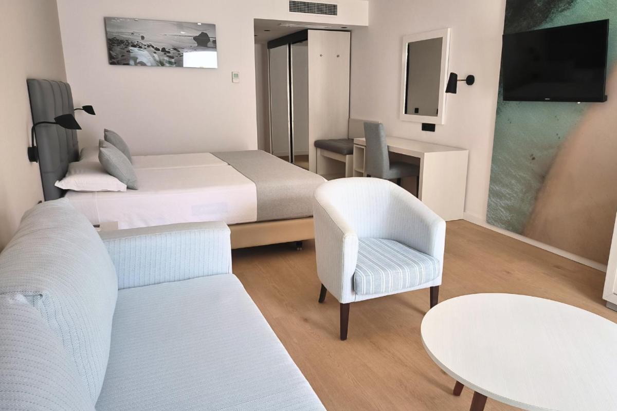 Hotel Las Costas Пуерто дел Кармен Екстериор снимка