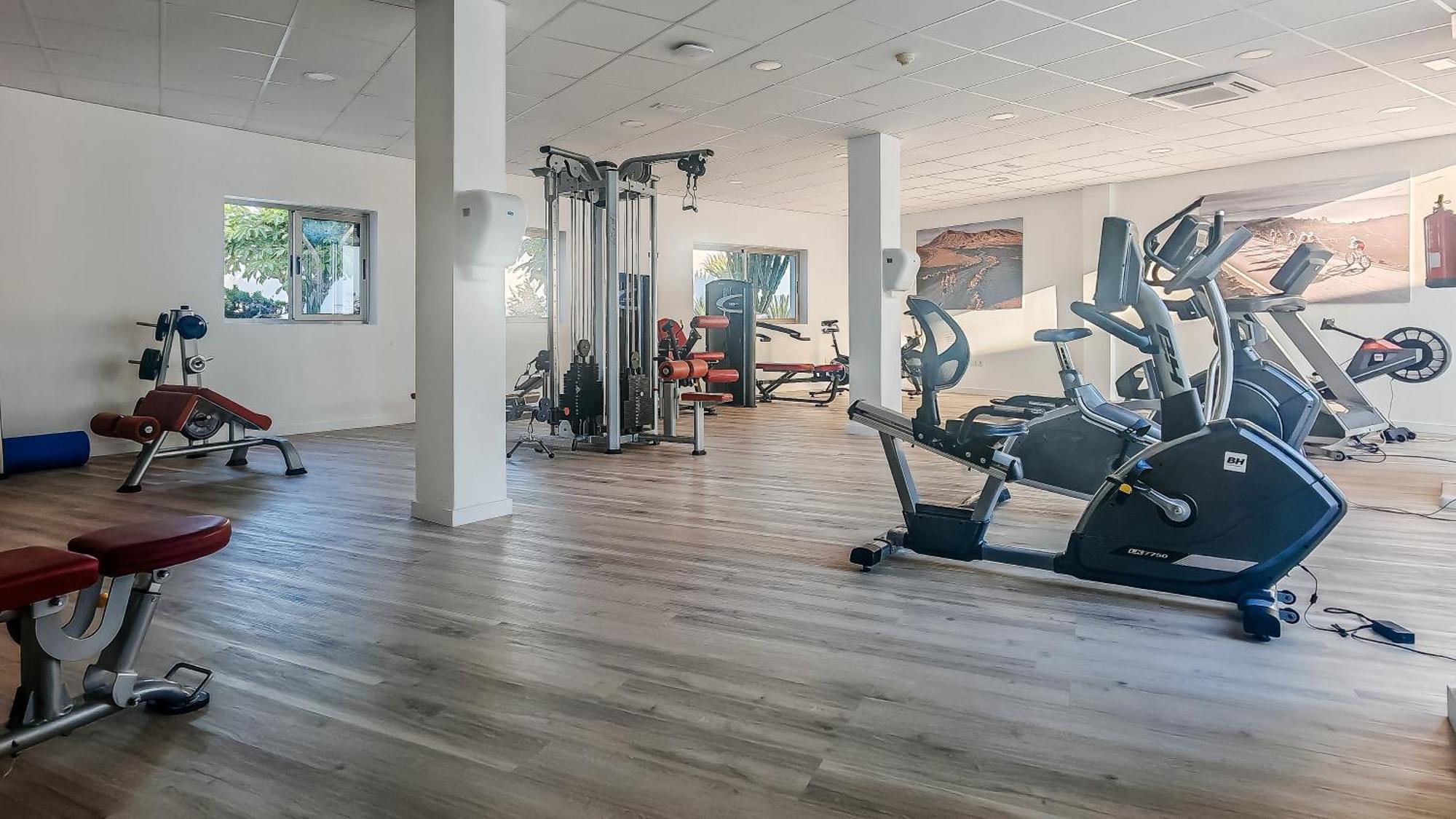 Hotel Las Costas Пуерто дел Кармен Екстериор снимка
