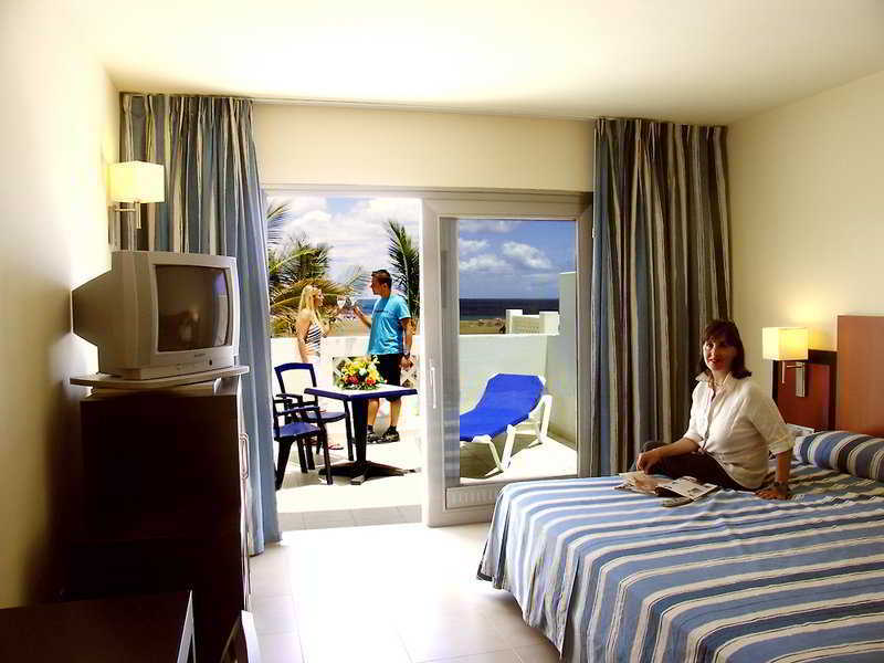 Hotel Las Costas Пуерто дел Кармен Екстериор снимка